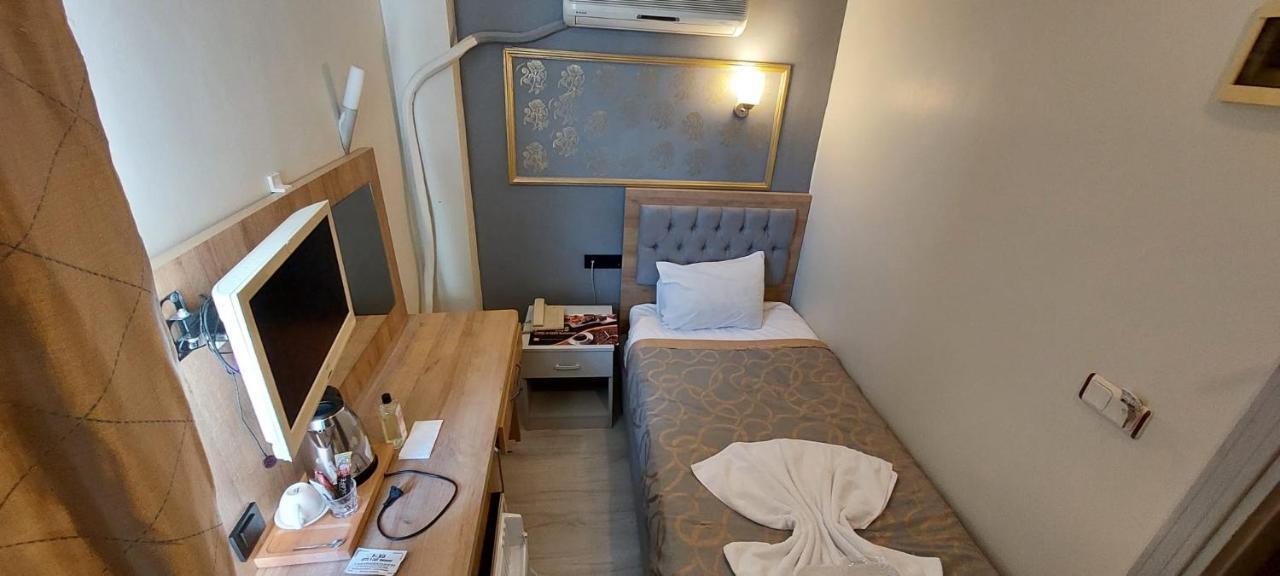 Paris Hotel Cafe Restaurant Istanbul Eksteriør billede